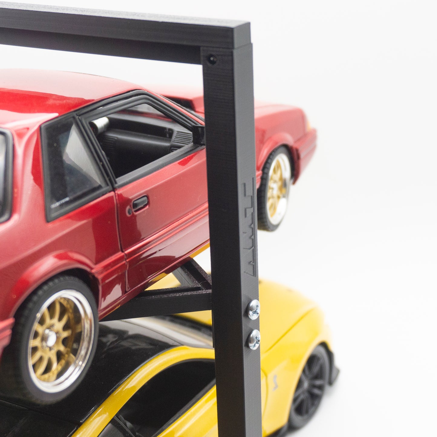 1:18 and 1:24 Scale Car Lift